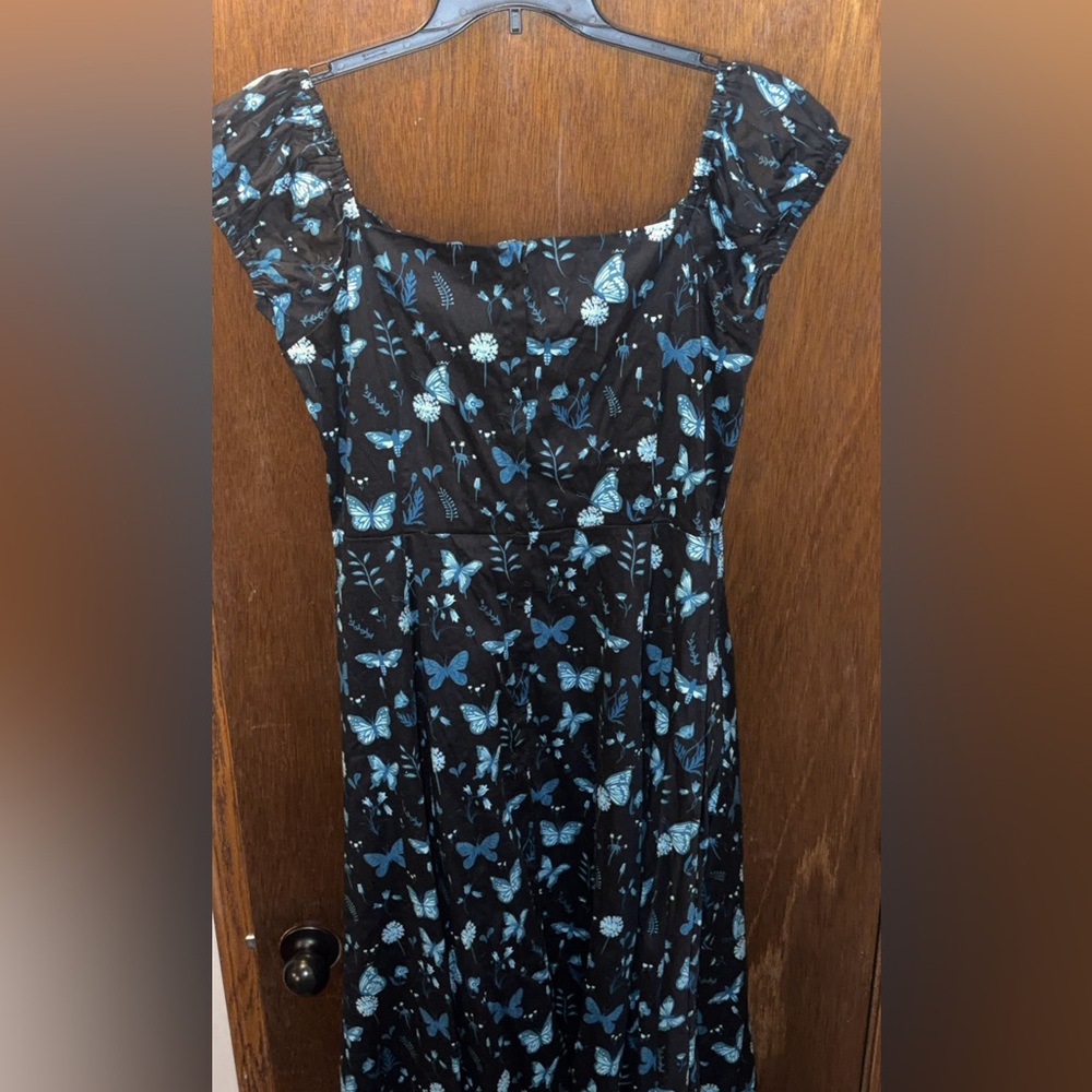 Collectif Dolores 1950’s Retro Pin-up Style Dress with Blue Floral Design Sz 4XL - Picture 3 of 6